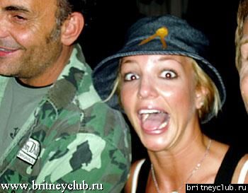Бритни в магазине  VonDutch4.jpg(Бритни Спирс, Britney Spears)