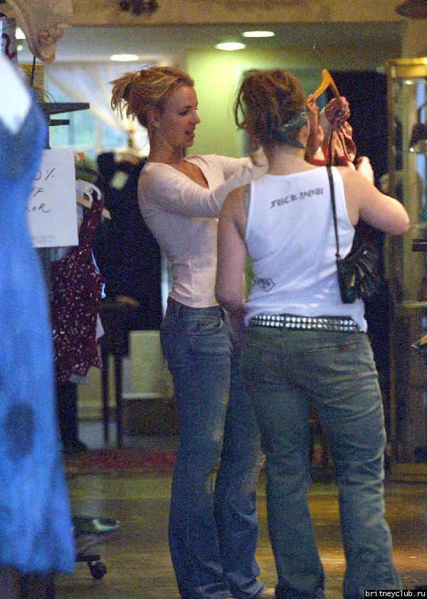 Шоппинг в Лос-Анджелесе012303_(18).jpg(Бритни Спирс, Britney Spears)