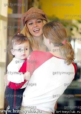 Бритни ходит по магазинам07.jpg(Бритни Спирс, Britney Spears)