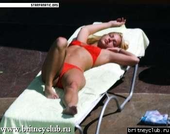 Бритни загорает1.jpg(Бритни Спирс, Britney Spears)