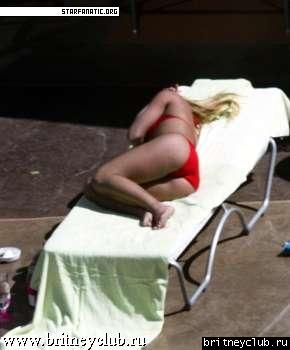 Бритни загорает19.jpg(Бритни Спирс, Britney Spears)