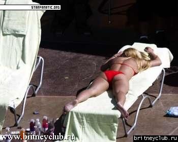 Бритни загорает20.jpg(Бритни Спирс, Britney Spears)