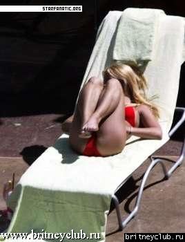 Бритни загорает3.jpg(Бритни Спирс, Britney Spears)