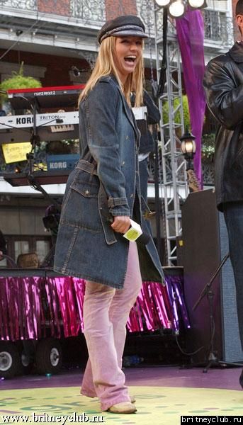Бритни на шоу Mardi Gras39.jpg(Бритни Спирс, Britney Spears)