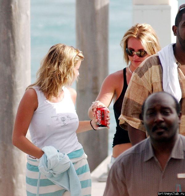 Бритни на Багамах260503_013.jpg(Бритни Спирс, Britney Spears)