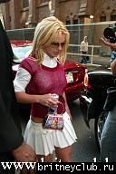 Бритни около отеля перед выездом на VMA1062210907460.jpg(Бритни Спирс, Britney Spears)