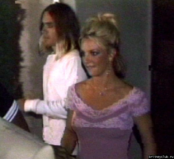 Бритни и незнакомец4764578.jpg(Бритни Спирс, Britney Spears)