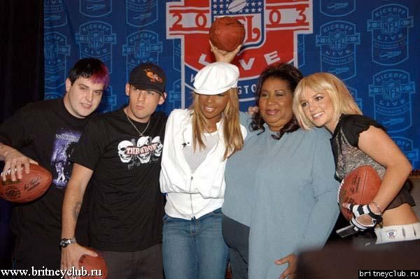 NFL Kickoff - пресс конференция012.jpg(Бритни Спирс, Britney Spears)