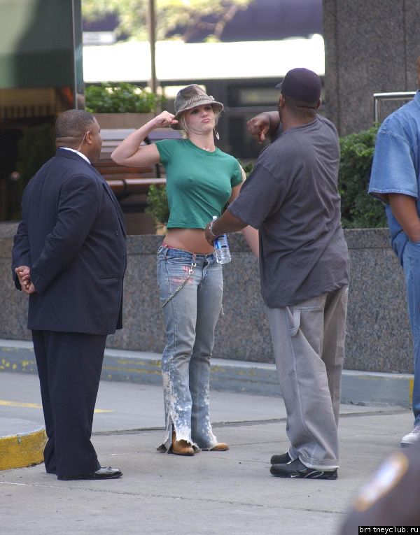 Бритни в Лондонеklny290903_01.jpg(Бритни Спирс, Britney Spears)