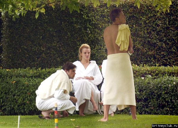 Бритни в Санта Барбареtvlmd110903a_03.jpg(Бритни Спирс, Britney Spears)