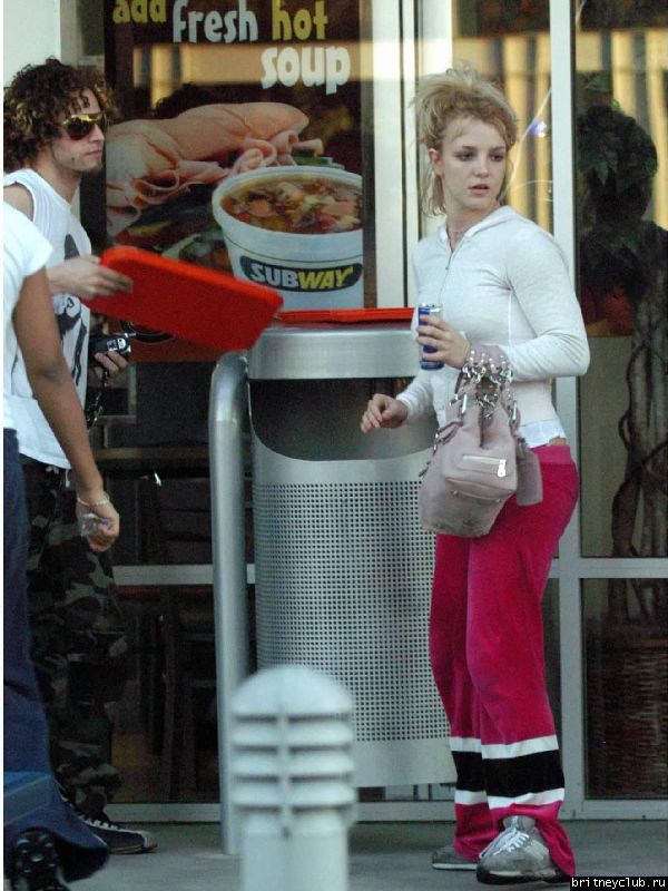 Бритни в Нью-Йоркеx12~20.jpg(Бритни Спирс, Britney Spears)