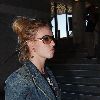 Бритни делает остановки по пути в аэропорт