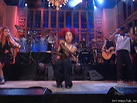 Britney Spears SNL 2003 Me Against The Music46_G.jpg(Бритни Спирс, Britney Spears)