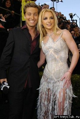 AMA 2003 (ковровая дорожка)027.jpg(Бритни Спирс, Britney Spears)