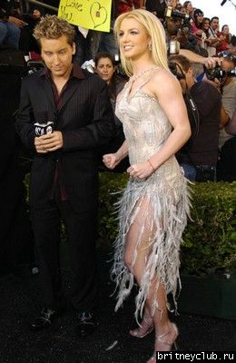 AMA 2003 (ковровая дорожка)038.jpg(Бритни Спирс, Britney Spears)