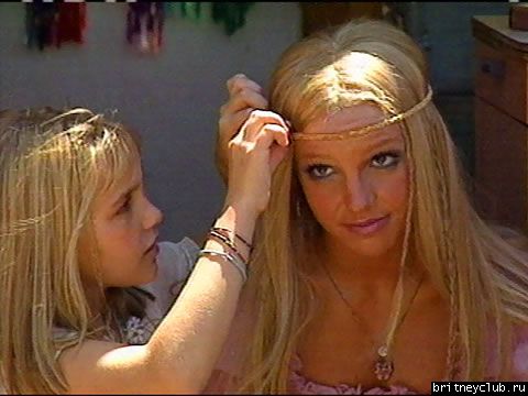 MTV All Eyes on Britney Spears  () Britney waiting for her flight in Los Angeles (часть 1)015.jpg(Бритни Спирс, Britney Spears)