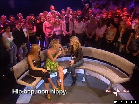 Интервью перед выступлением56_G.jpg(Бритни Спирс, Britney Spears)