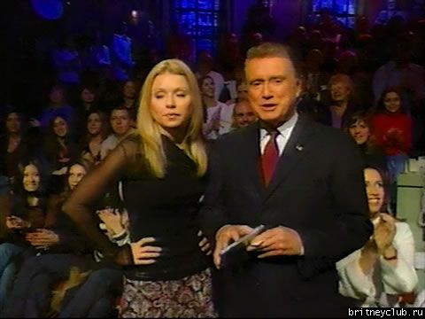Regis And Kelly Performance1_G.jpg(Бритни Спирс, Britney Spears)