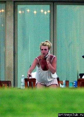 Бритни на Гавайях010.jpg(Бритни Спирс, Britney Spears)