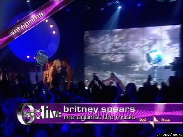 "Breathe On Me" (выступление с новой песней)222_G.jpg(Бритни Спирс, Britney Spears)