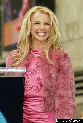 Бритни на Аллее Славы в Голливуде026.jpg(Бритни Спирс, Britney Spears)