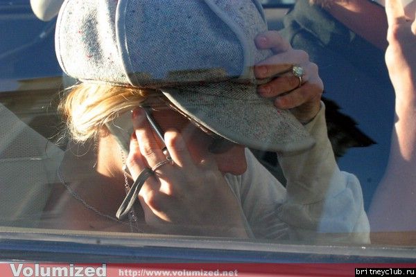 Бритни и Брайан в Санта Монике06.jpg(Бритни Спирс, Britney Spears)