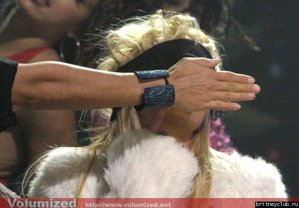 Бритни на шоу  KIIS FM Jingle Ball 08.jpg(Бритни Спирс, Britney Spears)