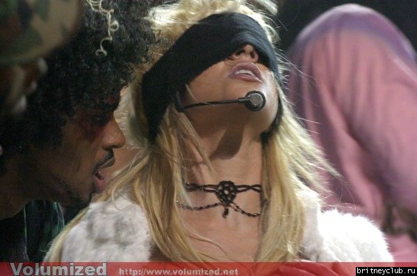 Бритни на шоу  KIIS FM Jingle Ball 10.jpg(Бритни Спирс, Britney Spears)