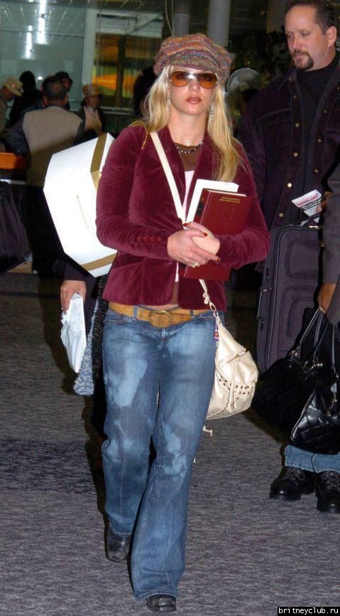 Бритни в аэропорту Лондона3~169.jpg(Бритни Спирс, Britney Spears)