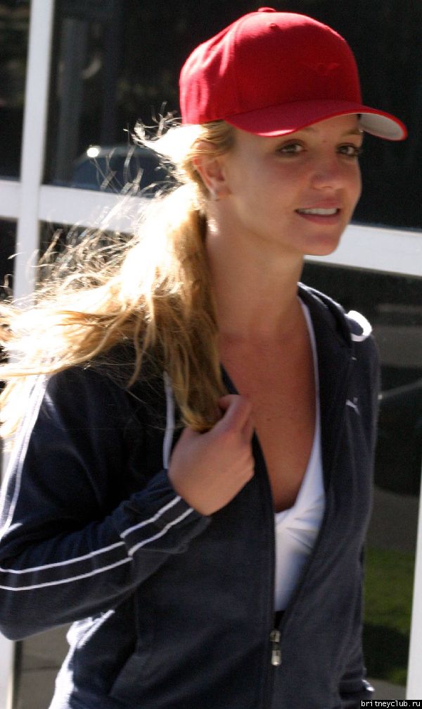 Бритни встречается со своими фанатамиlep040204a_01.jpg(Бритни Спирс, Britney Spears)