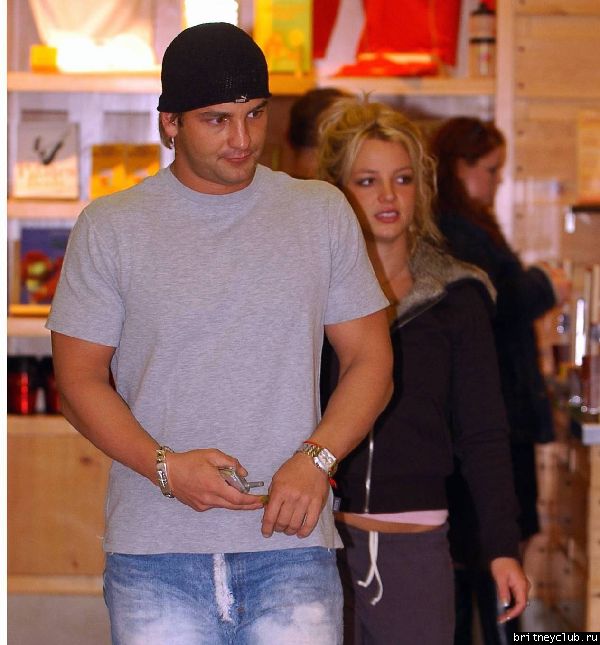 Бритни и Брайан в Санта Моникеbspears013004_004.jpg(Бритни Спирс, Britney Spears)