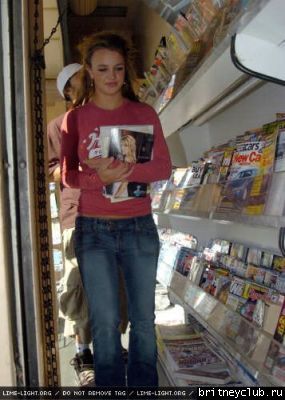 Бритни в День Выборов в СШАnormal_spears2.jpg(Бритни Спирс, Britney Spears)