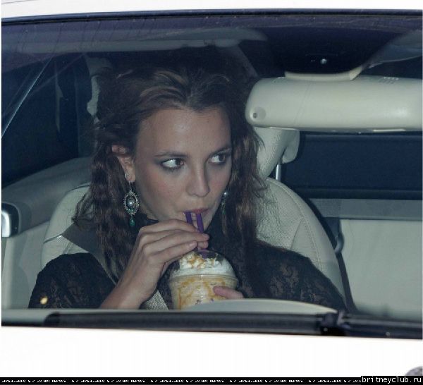 Бритни и Кевин возвращаются из Quixote Studios05.jpg(Бритни Спирс, Britney Spears)