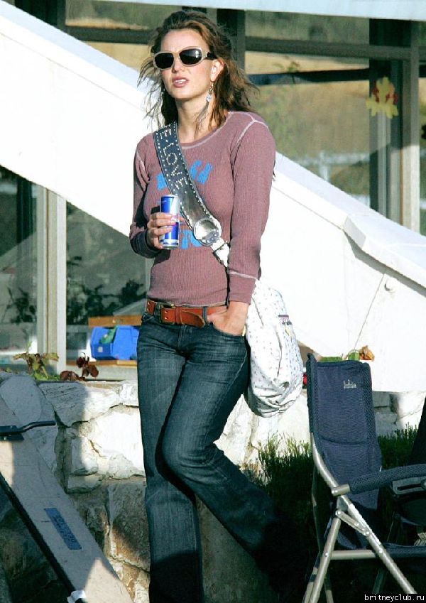 Бритни в Малибу193256_spears_britney_28_110604.jpg(Бритни Спирс, Britney Spears)
