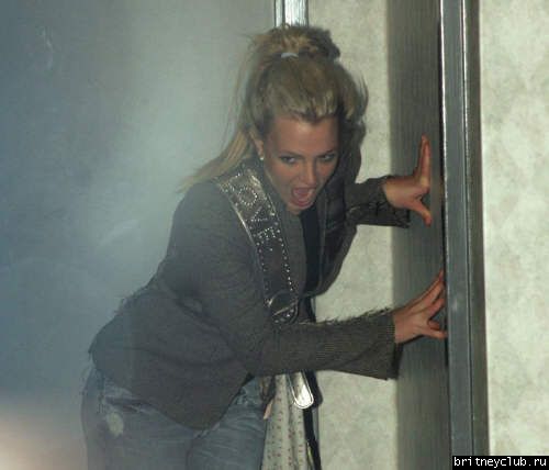 Бритни в Малибу (очень смешные фотки)n8i0m.jpg(Бритни Спирс, Britney Spears)