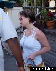 Бритни и Кевин в День его Рождения 11.jpg(Бритни Спирс, Britney Spears)