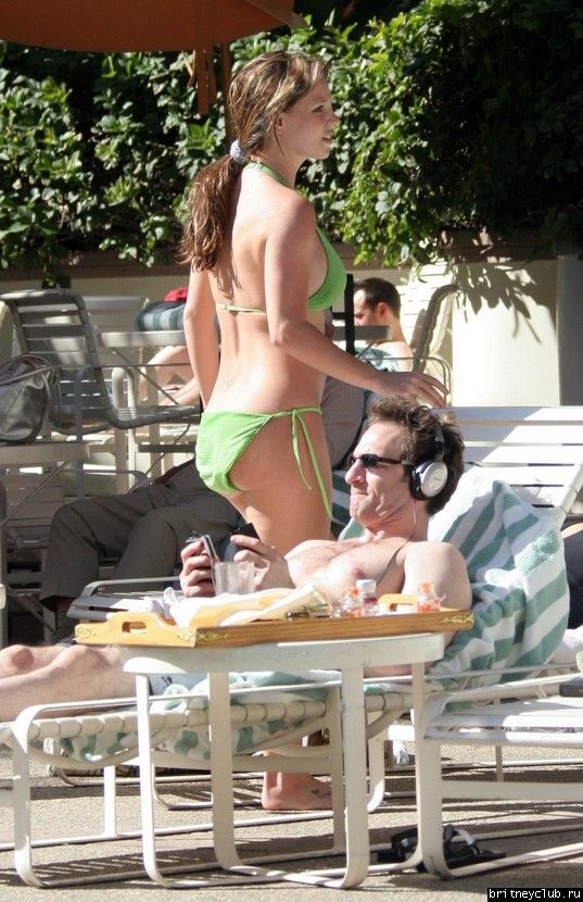 Бритни в отеле Miramar Fairmont23.jpg(Бритни Спирс, Britney Spears)
