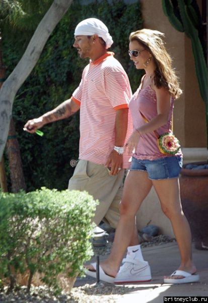 Бритни и Кевин на шоппинге в Аризоне10.jpg(Бритни Спирс, Britney Spears)