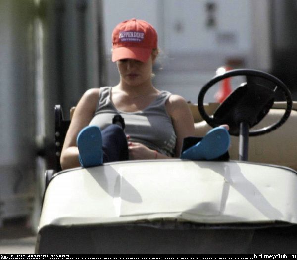Бритни и Кевин играют в гольф 23.jpg(Бритни Спирс, Britney Spears)