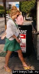 Шоппинг в Лос Анжелесе4tvujl.jpg(Бритни Спирс, Britney Spears)