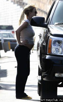 Бритни покупает молочные коктейли06.jpg(Бритни Спирс, Britney Spears)