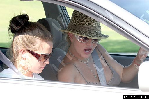 Бритни в Лос Анжелесе01.jpg(Бритни Спирс, Britney Spears)