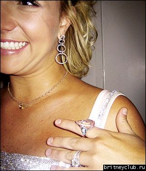 Фото беременной Бритни для журнала Elle1127161096538.jpg(Бритни Спирс, Britney Spears)
