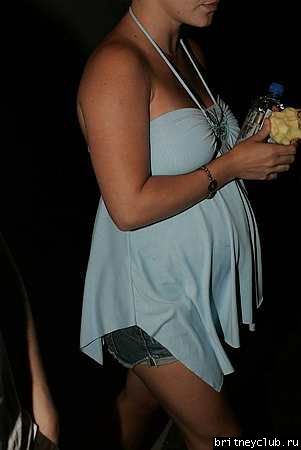 Бритни на шоппинге в Hollywood Plaza76152.jpg(Бритни Спирс, Britney Spears)