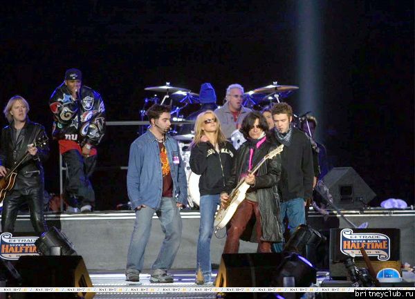 Шоу Super Bowl XXXV Halftime  (репетиция)01.jpg(Бритни Спирс, Britney Spears)