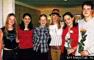 Бритни с фанатами65231865kn.jpg(Бритни Спирс, Britney Spears)