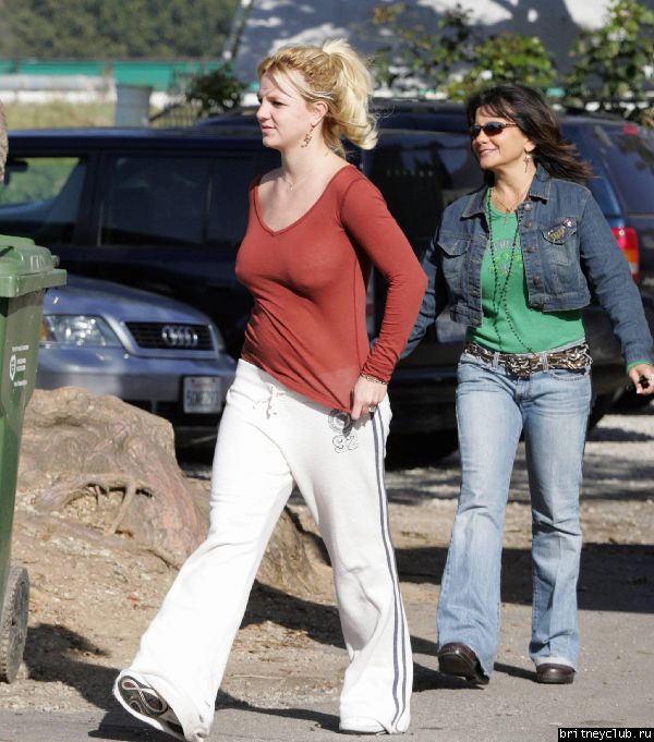 Бритни в Малибуbspears111505_03.jpg(Бритни Спирс, Britney Spears)