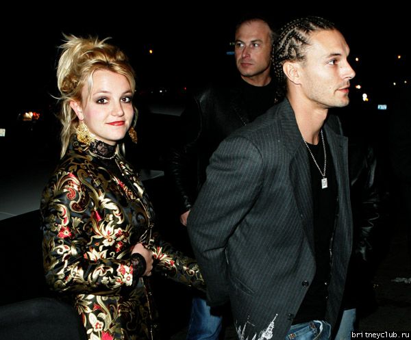 Бритни и Кевин в Нью Йорке01.jpg(Бритни Спирс, Britney Spears)