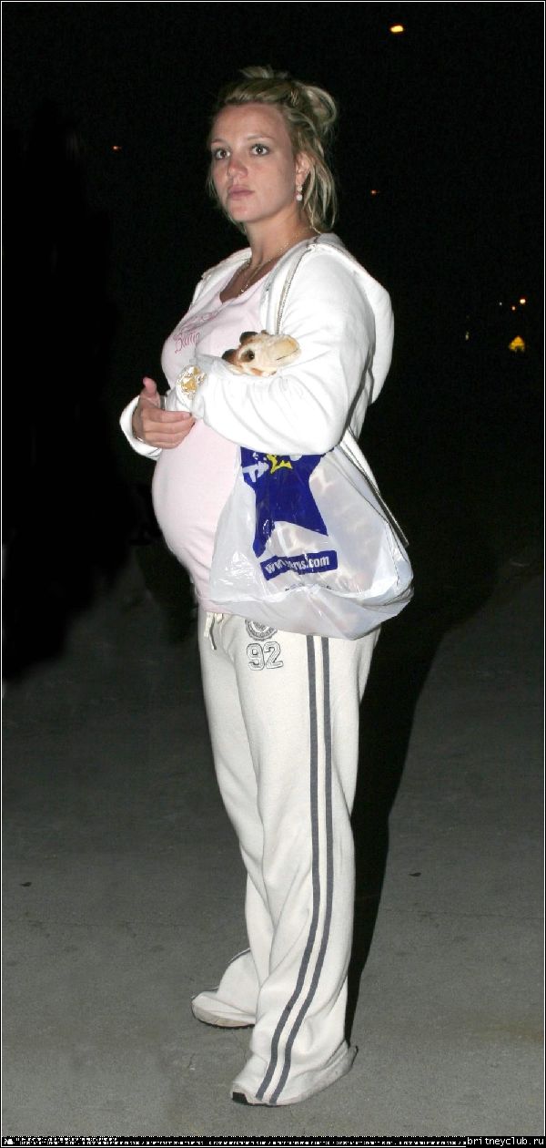 Шоппинг в Toys R Us06.jpg(Бритни Спирс, Britney Spears)