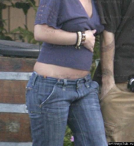 Бритни и Кевин в ресторане в Малибу6.jpg(Бритни Спирс, Britney Spears)